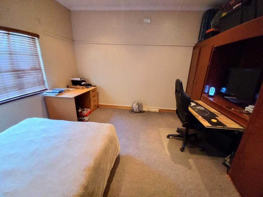 2 Bedroom Property for Sale in Potchefstroom North West